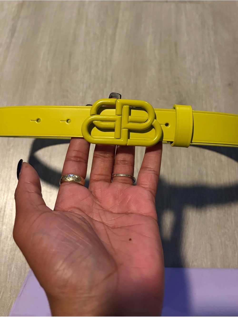 Balenciaga BB logo thin belt in Lime Green